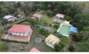 En venta Hosteria en Pedernales