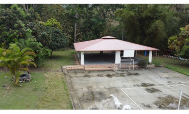 En venta Hosteria en Pedernales