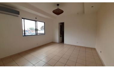 Apartamento en Parque Lefevre Ph Saramel # 1968 avd