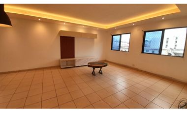 Apartamento en Parque Lefevre Ph Saramel # 1968 avd