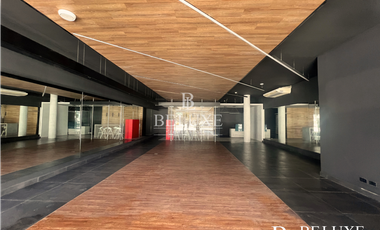 ALQUILER DE LOCAL COMERCIAL EN PLANTA BAJA, CALLE 50 (8)