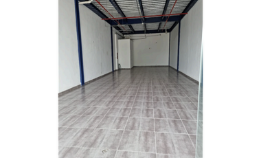 LOCAL / LLANO BONITO / 108M / 2 BAÑOS / PLANTA BAJA / SEGURIDAD