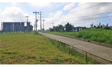 TERRENO / MAÑANITAS / IDEAL PARA COMERCIO / 860M2 / YG