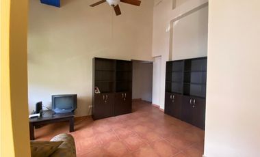 VILLA DE LAS FUENTES / 473M / 2 NIVELES / JACUZZI / 5 HABITAC