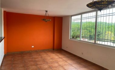 VILLA DE LAS FUENTES / 473M / 2 NIVELES / JACUZZI / 5 HABITAC