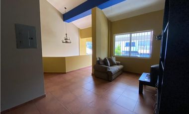 VILLA DE LAS FUENTES / 473M / 2 NIVELES / JACUZZI / 5 HABITAC