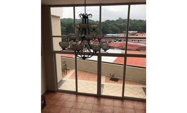 VILLA DE LAS FUENTES / 473M / 2 NIVELES / JACUZZI / 5 HABITAC