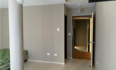 VILLA DE LAS FUENTES / 473M / 2 NIVELES / JACUZZI / 5 HABITAC