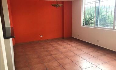 VILLA DE LAS FUENTES / 473M / 2 NIVELES / JACUZZI / 5 HABITAC