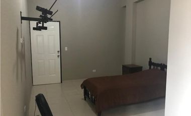 VILLA DE LAS FUENTES / 473M / 2 NIVELES / JACUZZI / 5 HABITAC