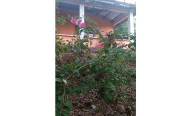 VENDO CASA DE CAMPO Y 900M2 EN EL NANCITO