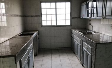 LA CHORRERA / USO RESIDENCIAL O COMERCIAL / 528M2 / 2 NIVELES