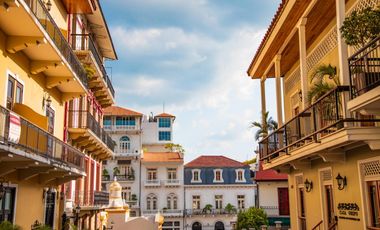 CASCO VIEJO / EDIFICIO HISTORICO / 328 M2