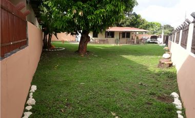 JUAN DIAZ / CASA DE ESQUINA CON ZONIFICACION COMERCIAL / 633m2 / 3 HAB
