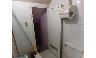 EL CANGREJO / VIA ARGENTINA / LOCAL COMERCIAL / 100M2