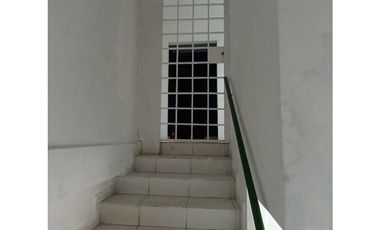 EL CANGREJO / VIA ARGENTINA / LOCAL COMERCIAL / 100M2