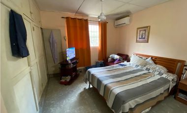 SAN FRANCISCO / TERRENO COMERCIAL + CASA  ZONIFICACION ZM6 / 707 M