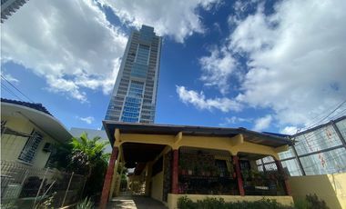 SAN FRANCISCO / TERRENO COMERCIAL + CASA  ZONIFICACION ZM6 / 707 M