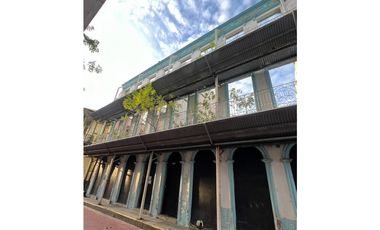 CASCO VIEJO / CASA DE LOS ARCOS / 365 M2