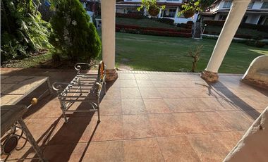 CORONADO / CASA EN VILLA FRENTE AL MAR / 4 HABITACION / AMOBLADA