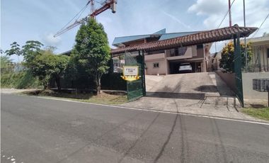VENTA DE CASA DUPLEX VILLA ZAITA  LAS CUMBRES  1105 METROS DE TERRENO