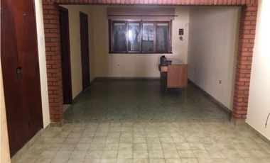 Lanza 151, entre Albarellos y Albarracín, Isidro Casanova