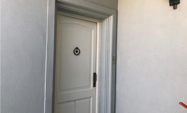 Lanza 151, entre Albarellos y Albarracín, Isidro Casanova