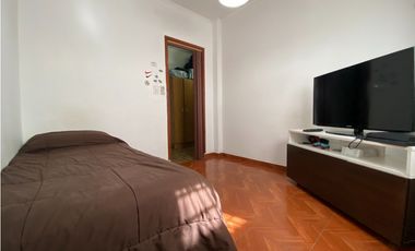 RAMON CARRILLO 6116, entre Cristianía y París, Isidro Casanova