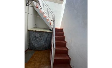 RAMON CARRILLO 6116, entre Cristianía y París, Isidro Casanova