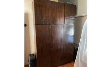 ISLAS MALVINAS 3524 e/Moldes y Canadá