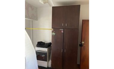 ISLAS MALVINAS 3524 e/Moldes y Canadá