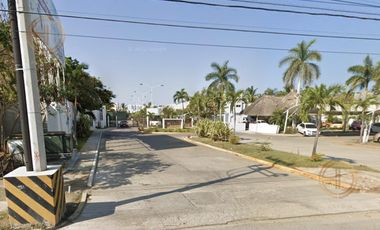 Casa en VENTA en PLAYA DIAMANTE, CONDOMINIO MARBELLA, BANUS