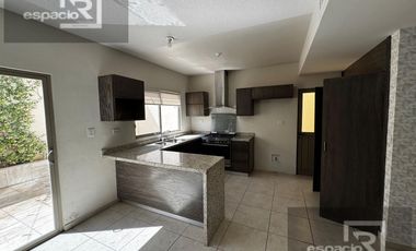 CASA EN RENTA EN MONTICELLO CERCA DE AV. DE LA CANTERA