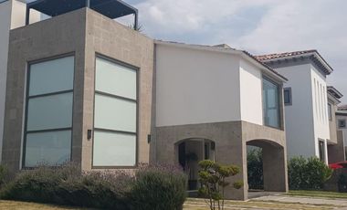 RESIDENCIA VENTA O RENTA AMUEBLADA CONDADO DEL VALLE METEPEC