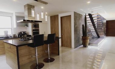 RESIDENCIA VENTA O RENTA AMUEBLADA CONDADO DEL VALLE METEPEC