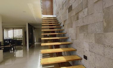 RESIDENCIA VENTA O RENTA AMUEBLADA CONDADO DEL VALLE METEPEC