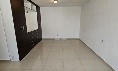 Casa en Venta Paseo Gardenias, Toluca EdoMex | Renta $13,300