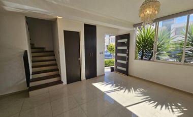 Casa en Venta Paseo Gardenias, Toluca EdoMex | Renta $13,300