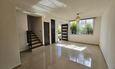 Casa en Venta Paseo Gardenias, Toluca EdoMex | Renta $13,300