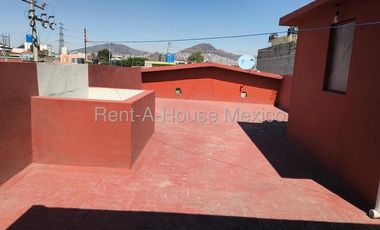 Casa en Renta en 	Villas de Guadalupe Xalostoc, Ecatepec de Morelos JL 25-2937.