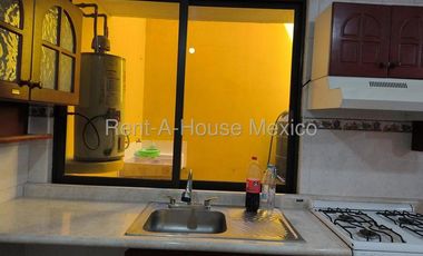 Casa en Renta en 	Villas de Guadalupe Xalostoc, Ecatepec de Morelos JL 25-2937.