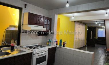 Casa en Renta en 	Villas de Guadalupe Xalostoc, Ecatepec de Morelos JL 25-2937.