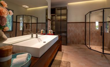 Private Pool Villa In Saraphi