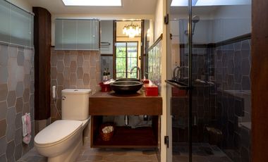 Private Pool Villa In Saraphi