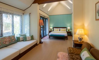 Private Pool Villa In Saraphi