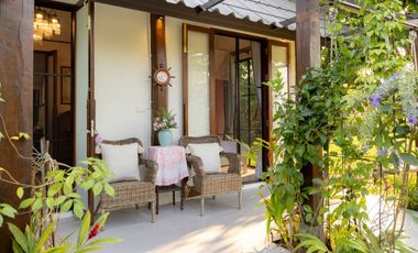 Private Pool Villa In Saraphi