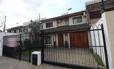 Casa en venta en Villa Sarmiento
