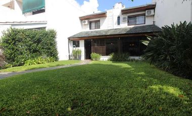 Casa en venta en Villa Sarmiento