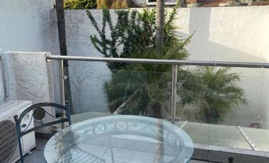 Triplex en venta en Villa Sarmiento