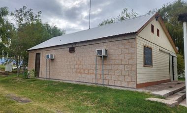 CASA QUINTA AMOBLADA. 4200 M2 DE TERRENO. POCITO